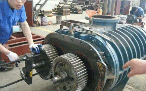 分享高压电机轴承温升的原因及处理方法。