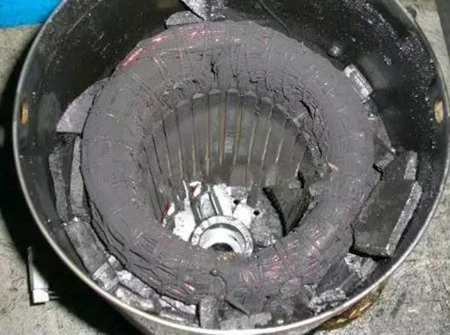 可能导致低压电机烧毁的原因有哪些？