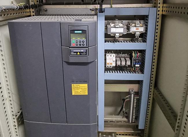 怎么为西玛电机选择合适的变频器？