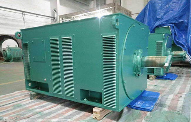 图为西玛YKK系列10KV高压异步电机 图为西玛YKK系列10KV高压异步电机